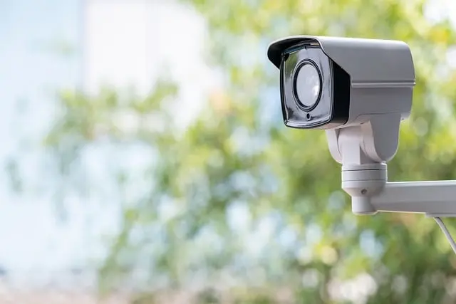 Comment Choisir un Service de Sécurité Fiable pour Votre Domicile